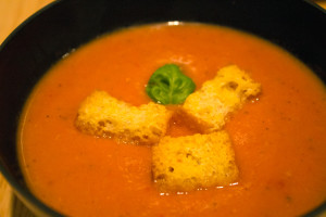creamy-tomato-soup-ginnefine-the-blog